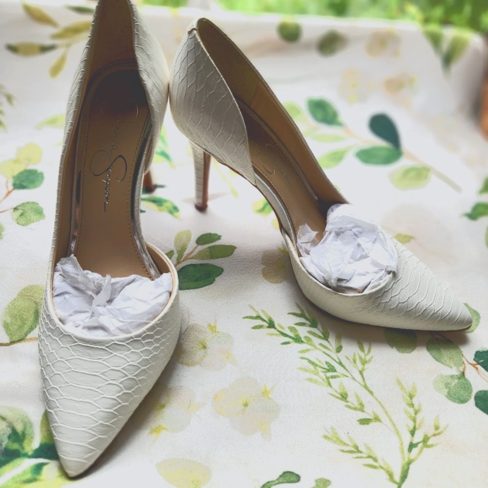 Jessica Simpson Snake pattern Heel